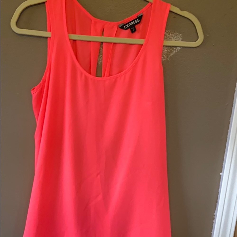 Neon Express tank